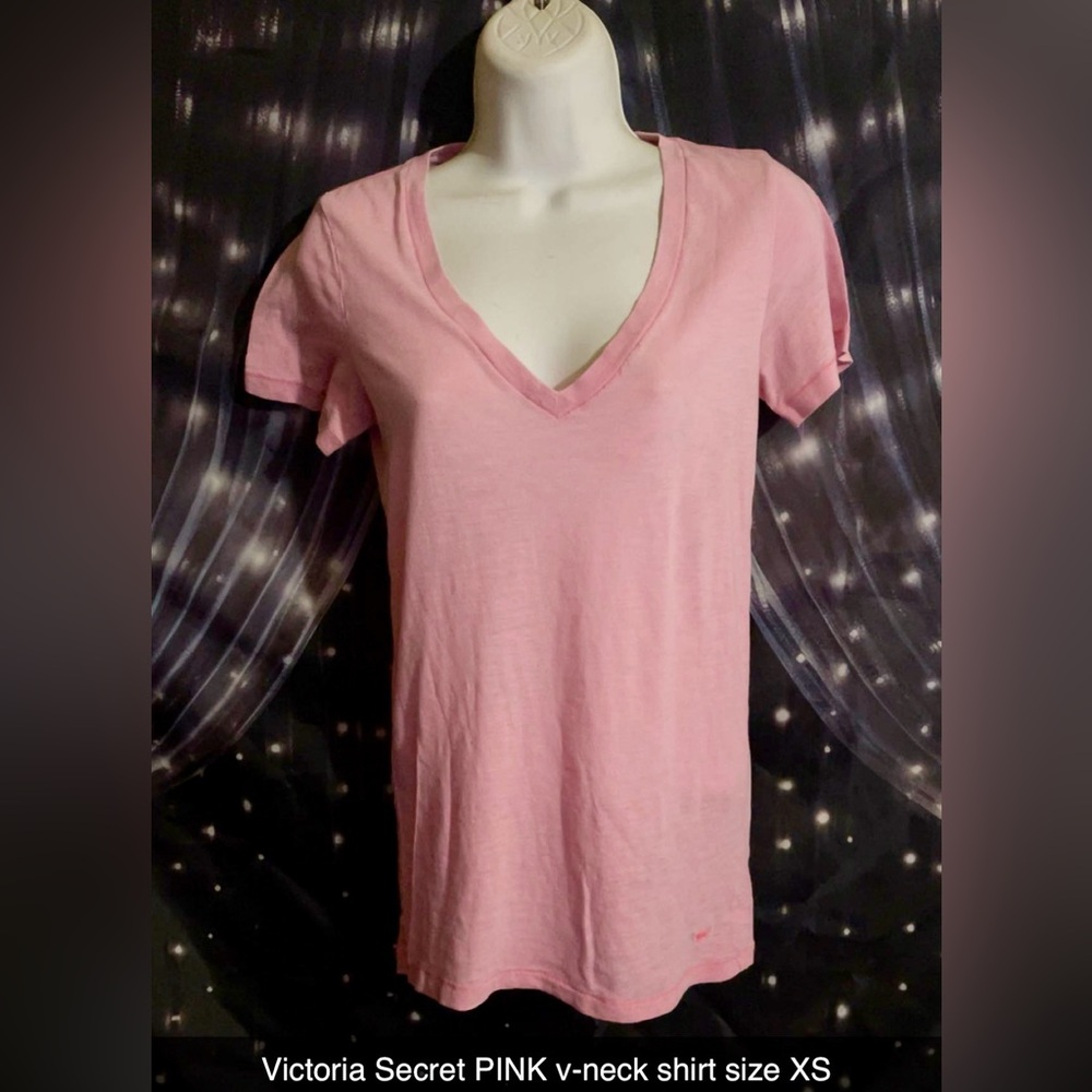 Victoria’s Secret PINK light Pink V-Neck Women's Top